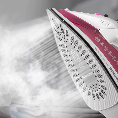 Утюг РЕДМОНД RI-C266